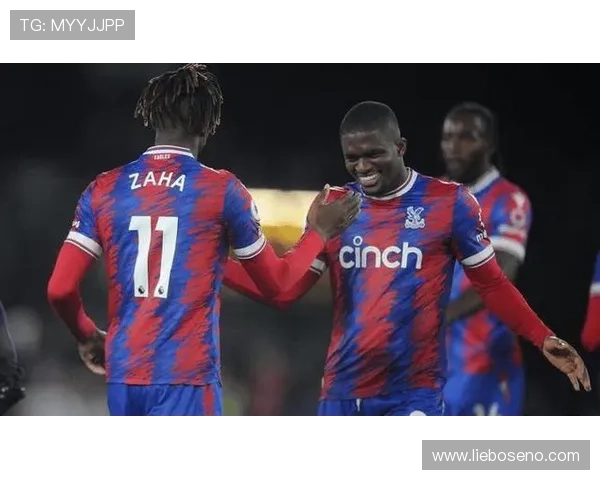 水晶宫主场迎战曼联,表现稳健的两队争夺英超关键三分