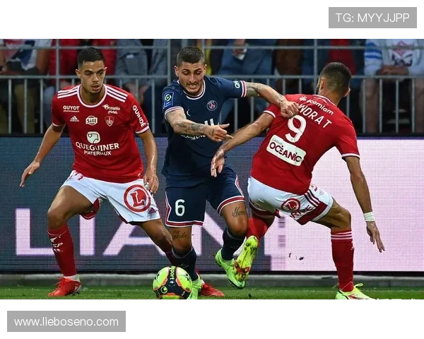 法甲精彩瞬间：本赛季最令人惊艳的高光进球回顾分析